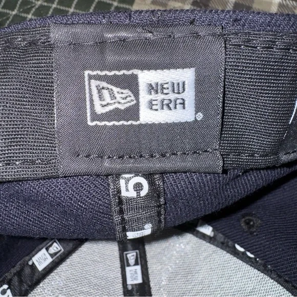 Minnesota Twins New Era 59FIFTY Fitted Hat 7 1/4 MLB Postseason 2017 - Picture 5 of 11